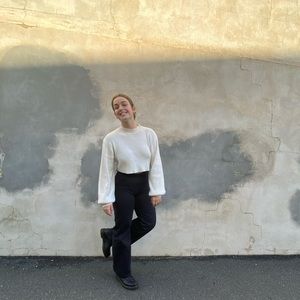 Meet your Posher, Lara